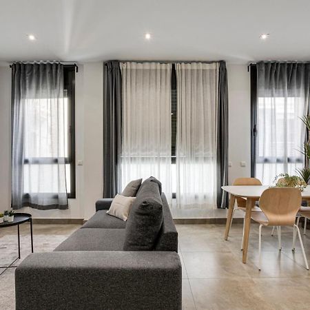 Urban Flats Vallirana Barselona Dış mekan fotoğraf
