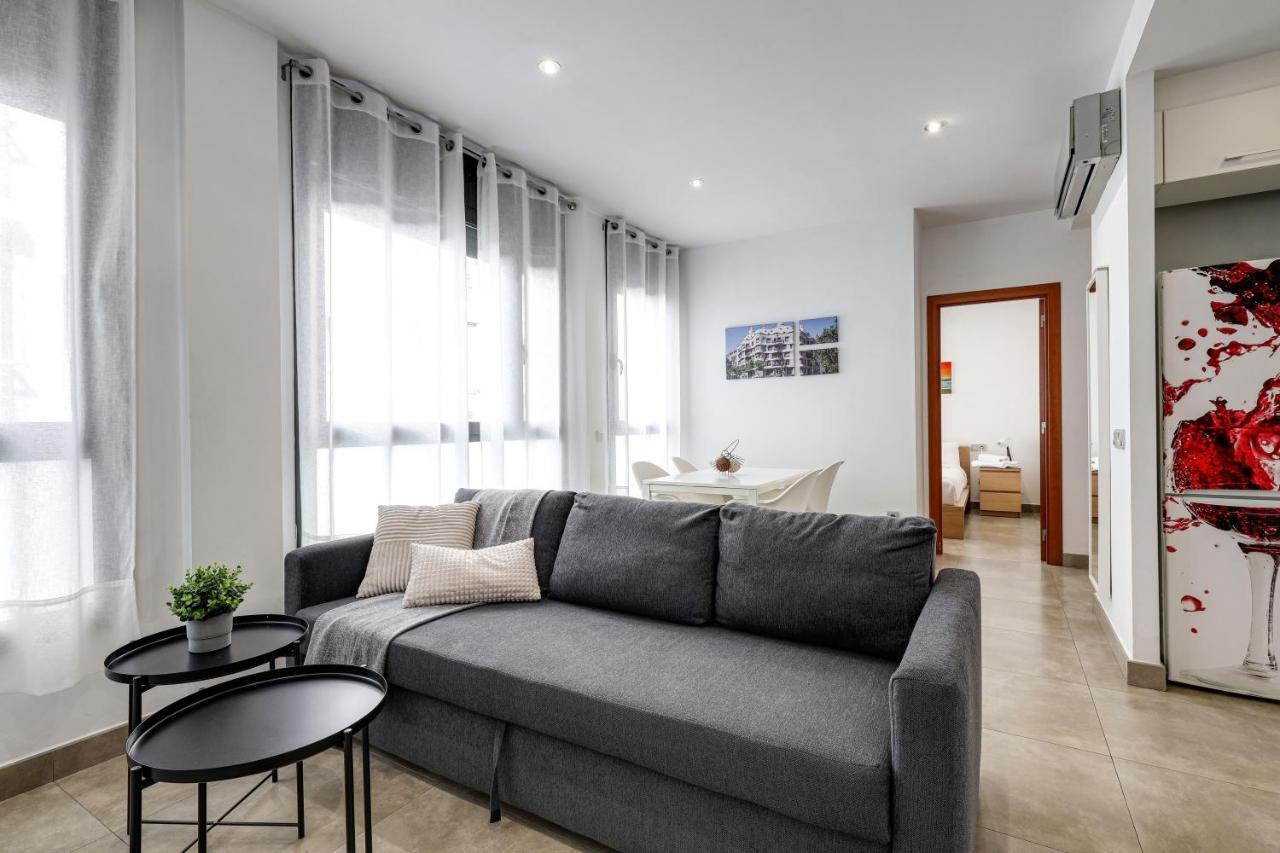 Urban Flats Vallirana Barselona Dış mekan fotoğraf