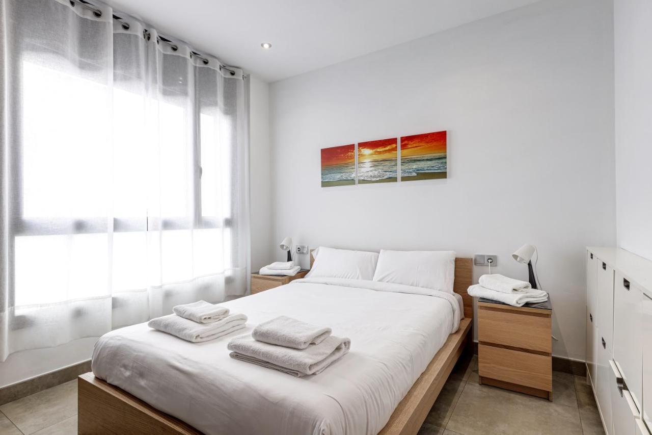 Urban Flats Vallirana Barselona Dış mekan fotoğraf