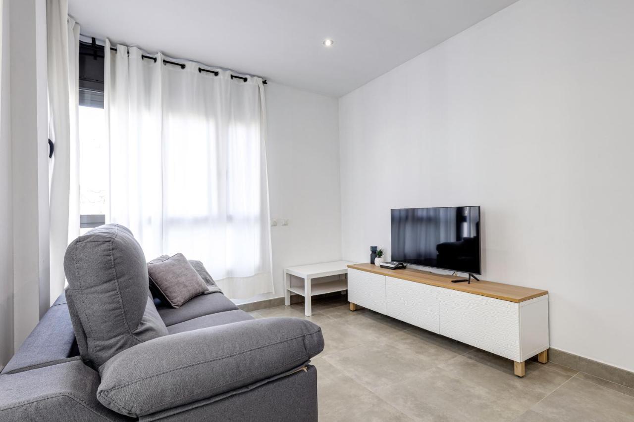Urban Flats Vallirana Barselona Dış mekan fotoğraf