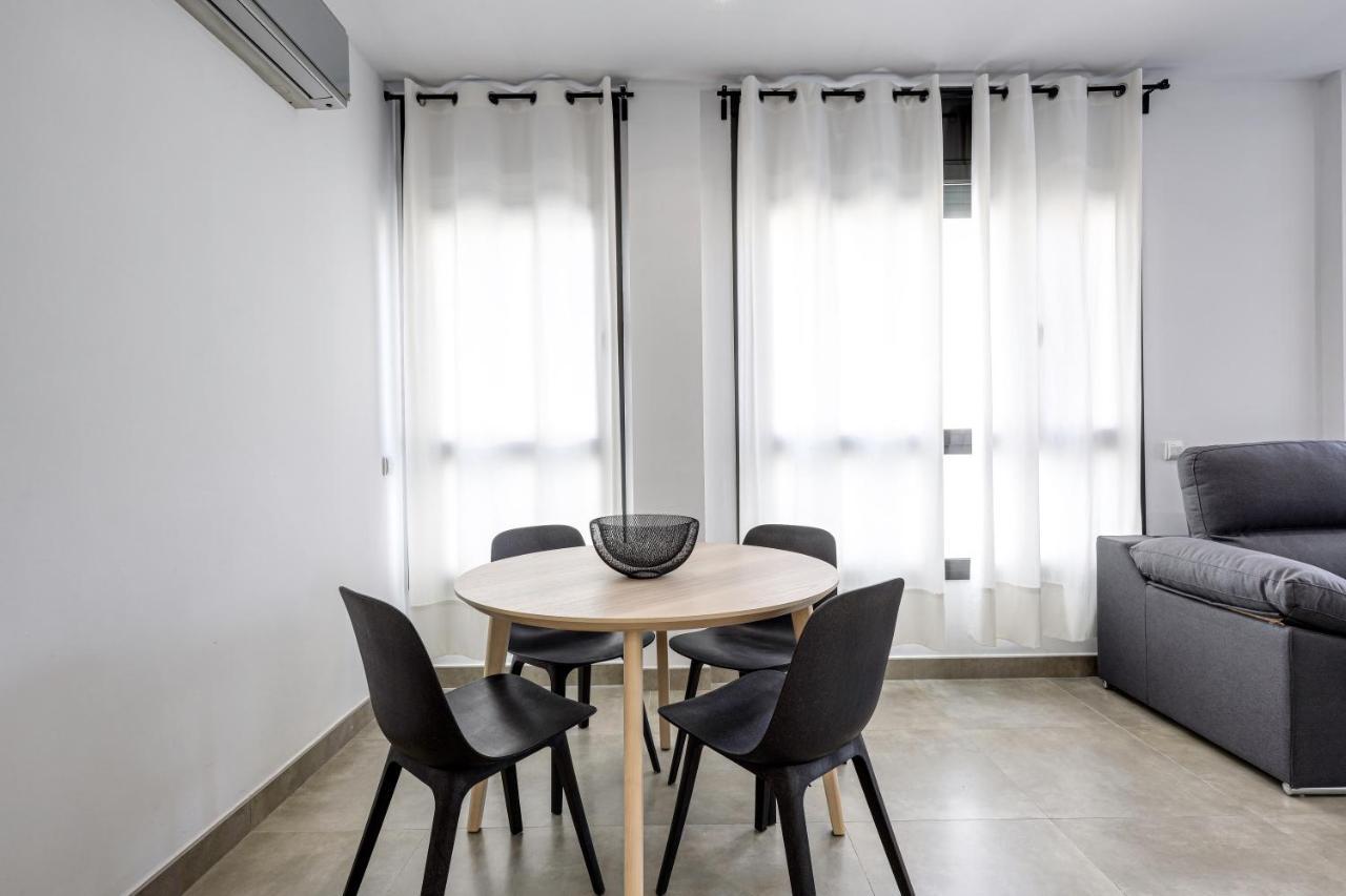 Urban Flats Vallirana Barselona Dış mekan fotoğraf