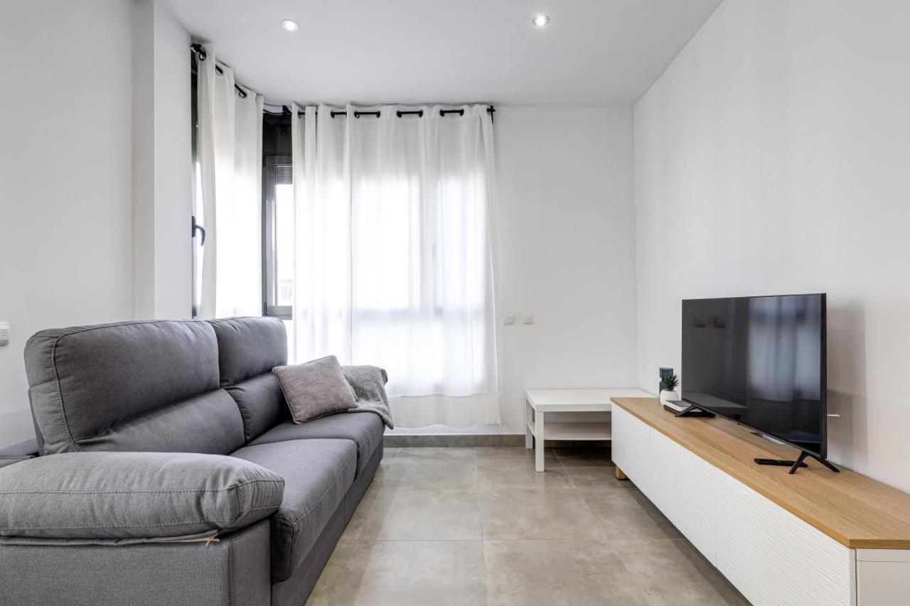 Urban Flats Vallirana Barselona Dış mekan fotoğraf
