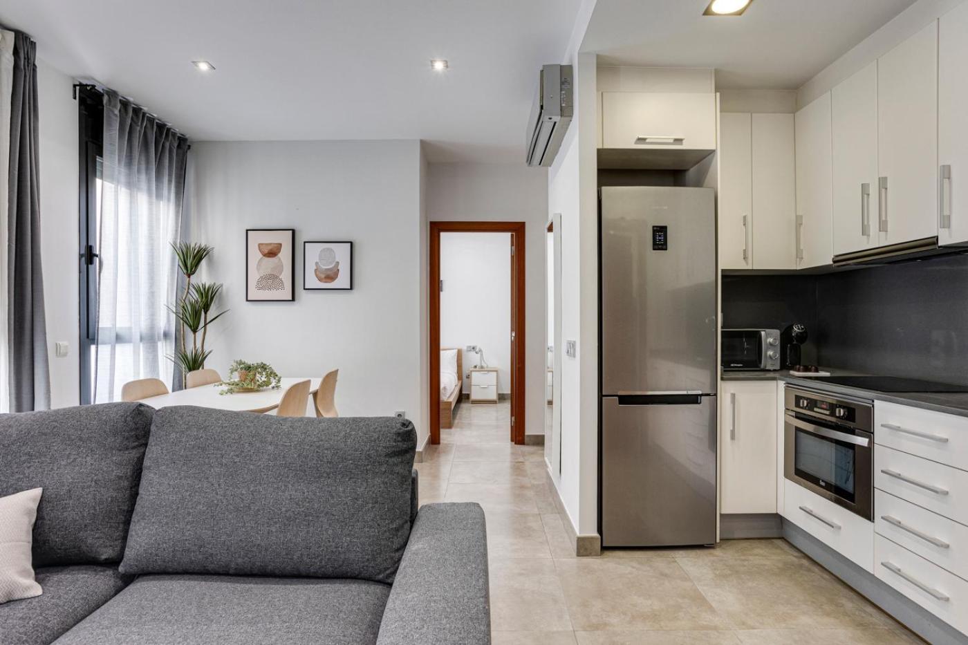 Urban Flats Vallirana Barselona Dış mekan fotoğraf